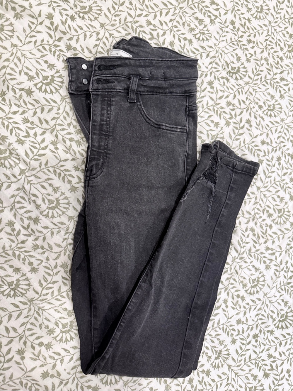 KanCan Black High-Rise Skinny Jeans with Distressed Hem